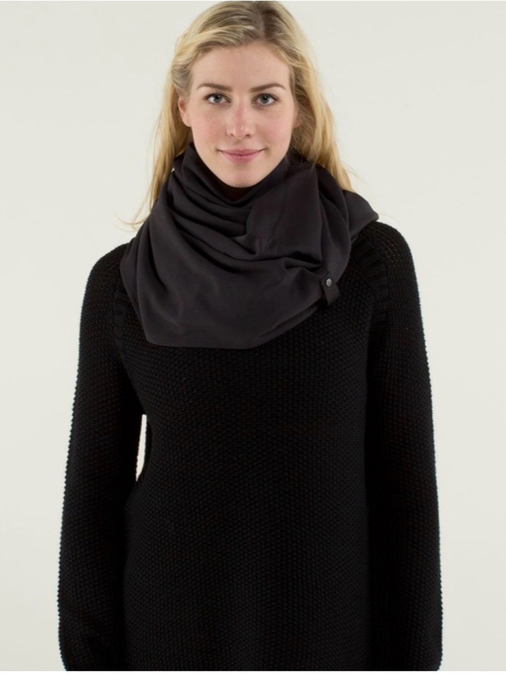 Lululemon Vinyasa Black Scarf